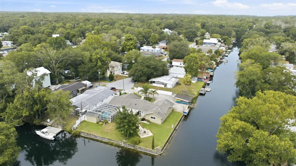 6355 SEBRING STREET Weeki Wachee, FL 34607