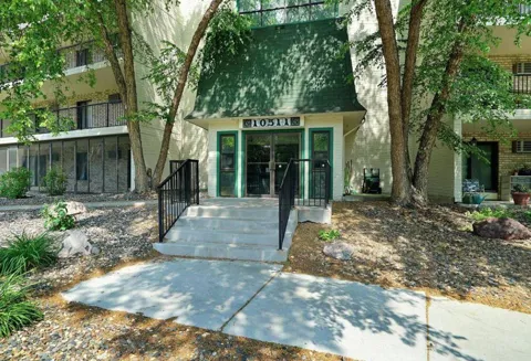 10511 Cedar Lake Road #503