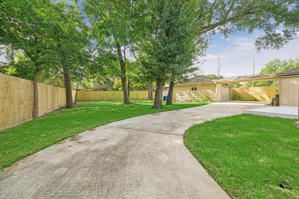 7827 Zilonis Court Jersey Village, TX 77040
