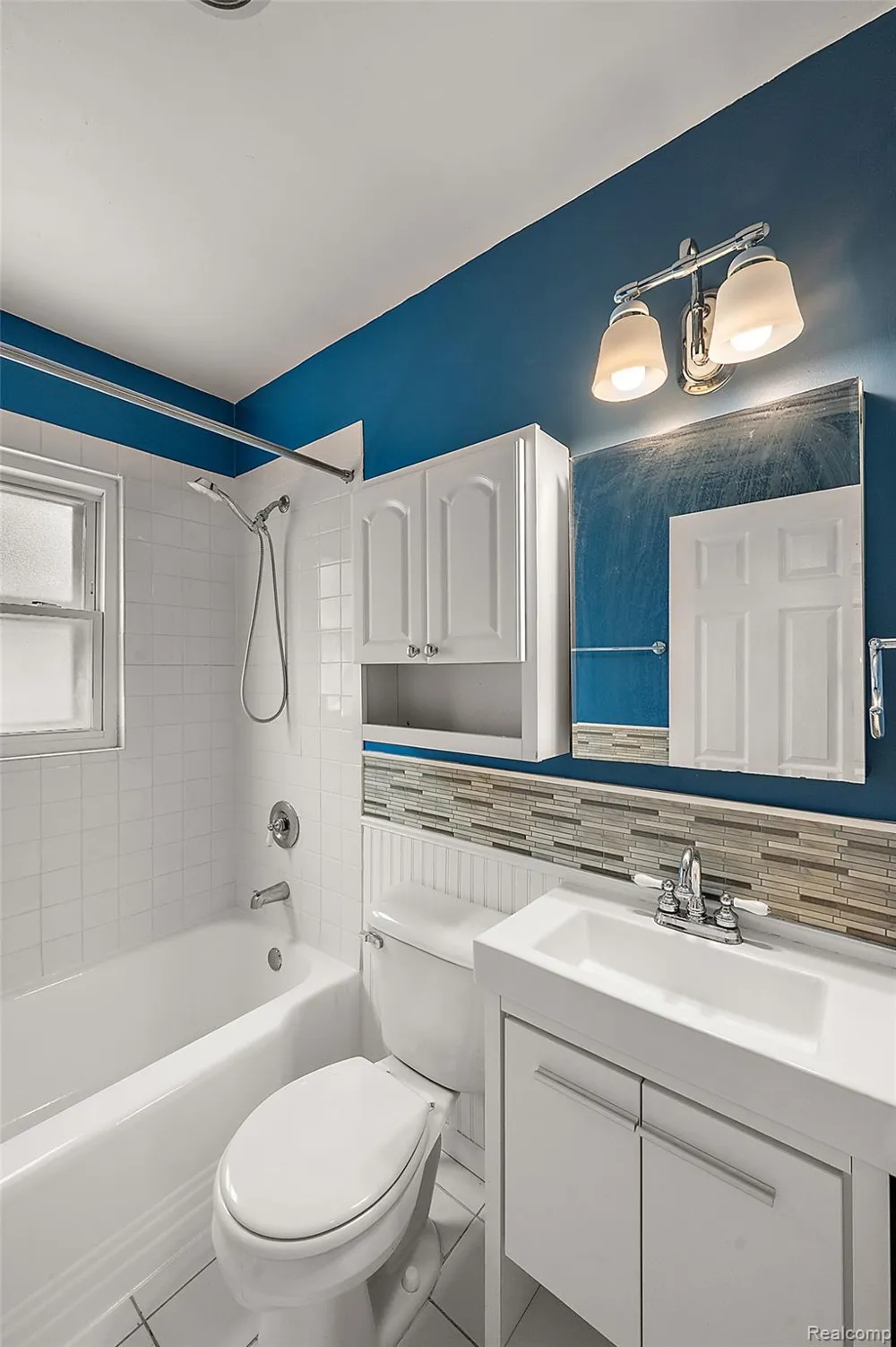 15464 Dixie Redford Charter Township, MI 48239