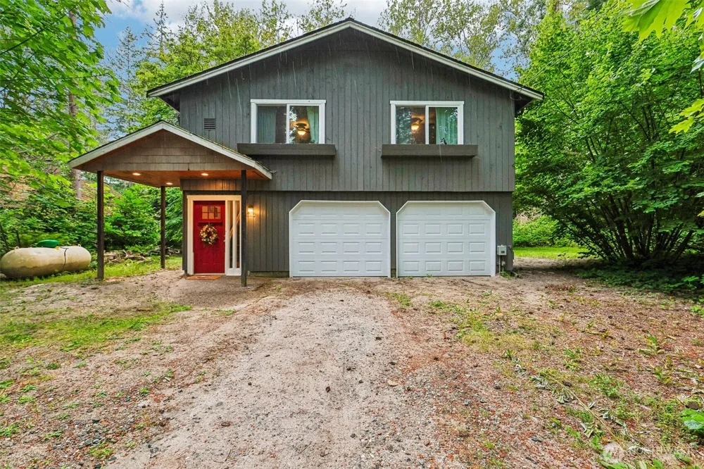 41391 Shore Lane Concrete, WA 98237