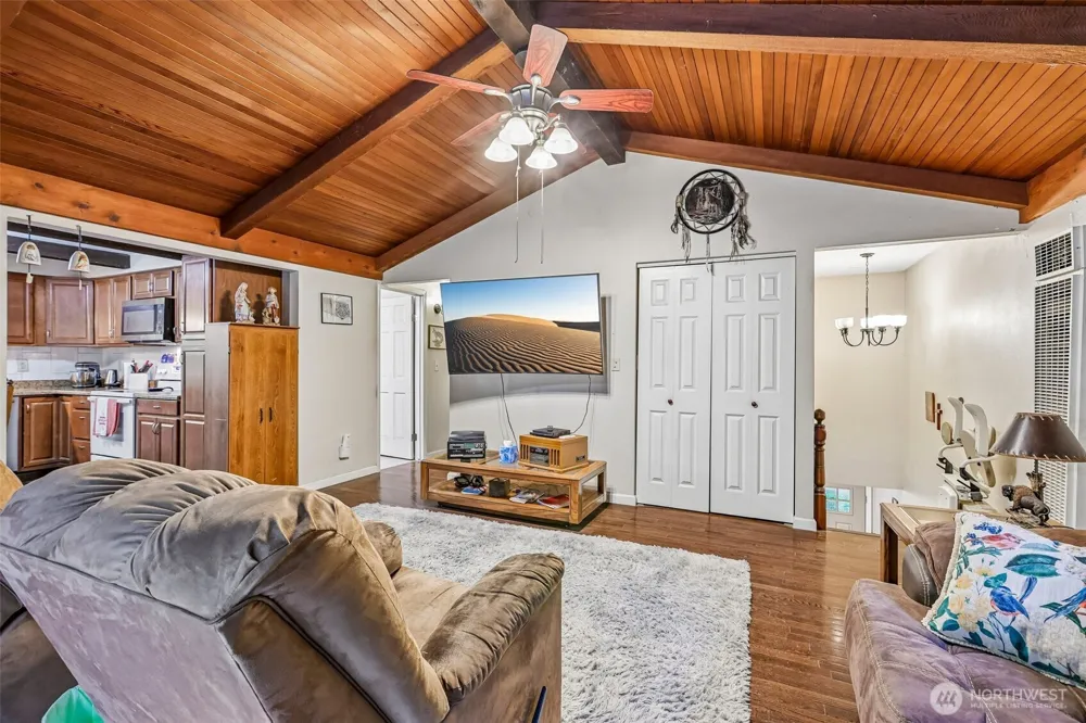41391 Shore Lane Concrete, WA 98237