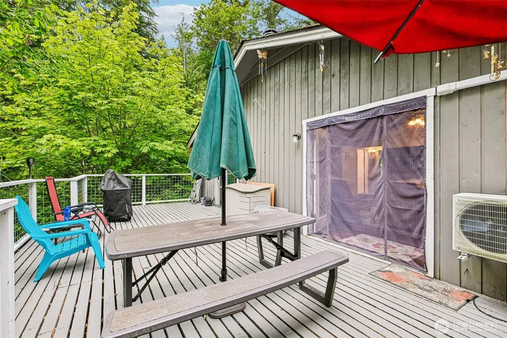 41391 Shore Lane Concrete, WA 98237