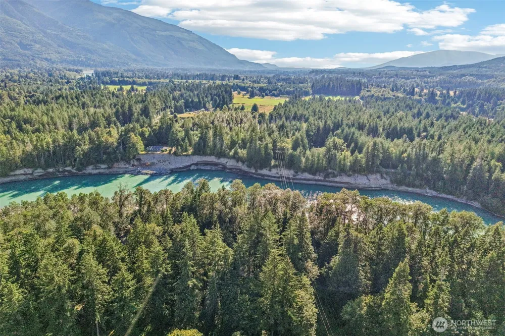 41391 Shore Lane Concrete, WA 98237