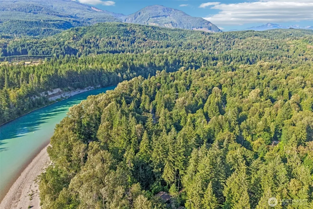 41391 Shore Lane Concrete, WA 98237