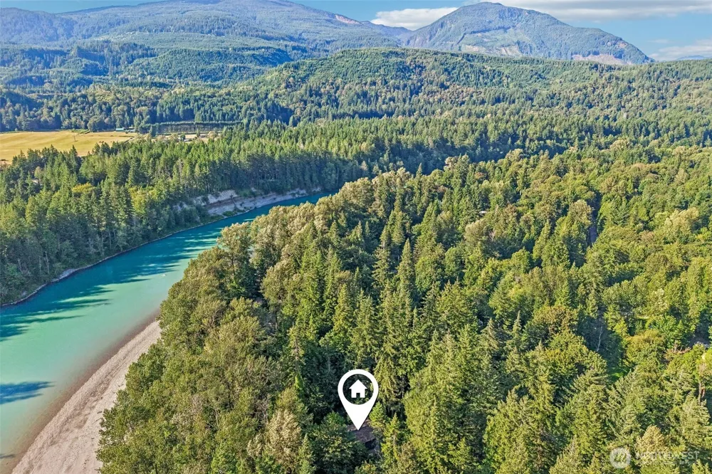 41391 Shore Lane Concrete, WA 98237