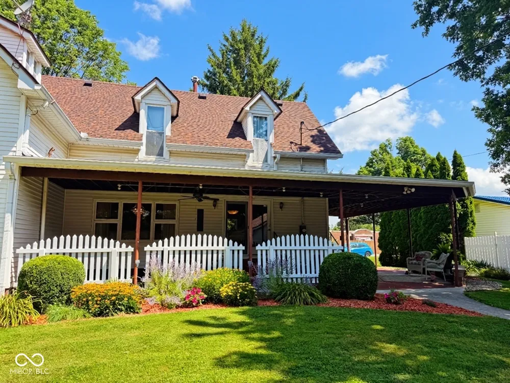 215 College Street Rockville, IN 47872
