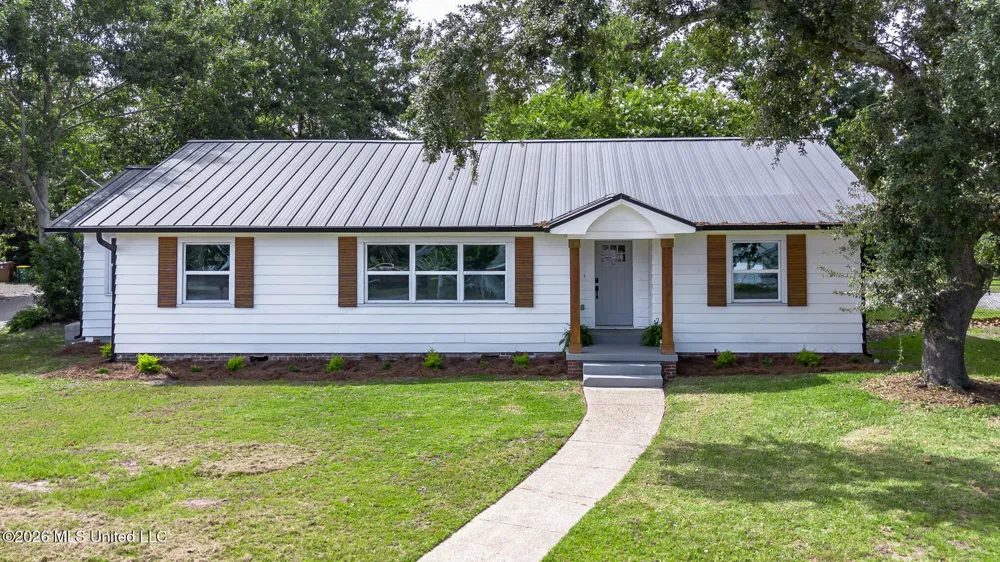 200 E 2nd Street Long Beach, MS 39560