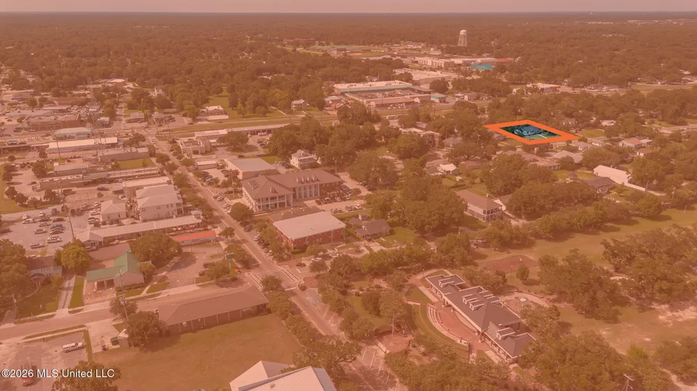 200 E 2nd Street Long Beach, MS 39560