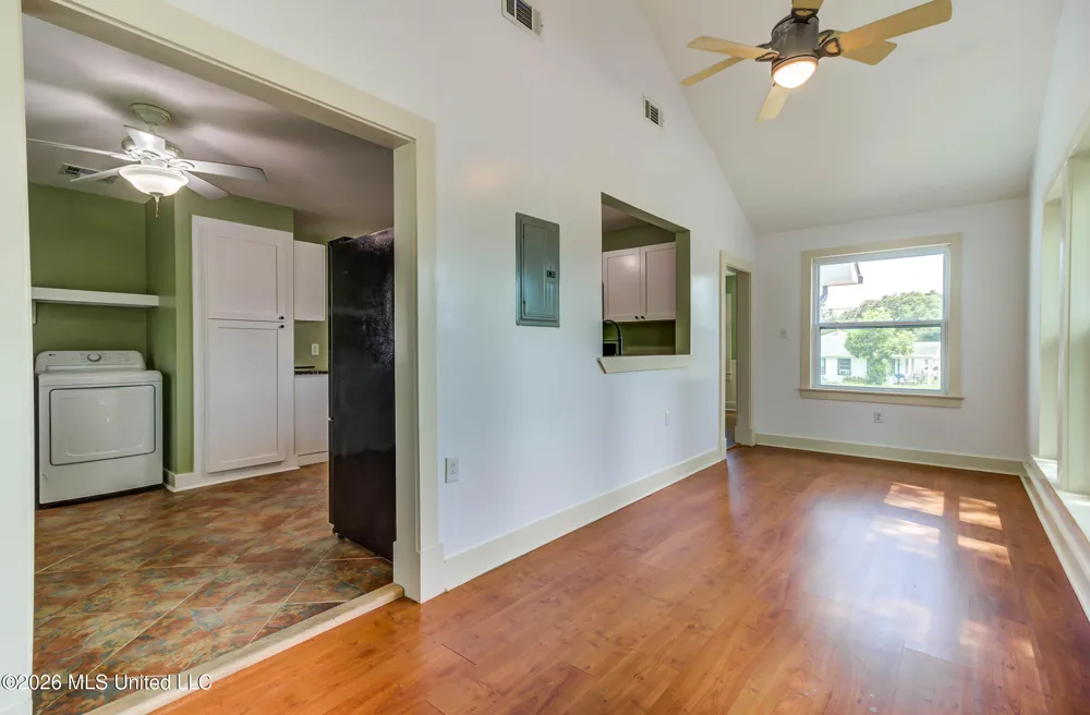 200 E 2nd Street Long Beach, MS 39560