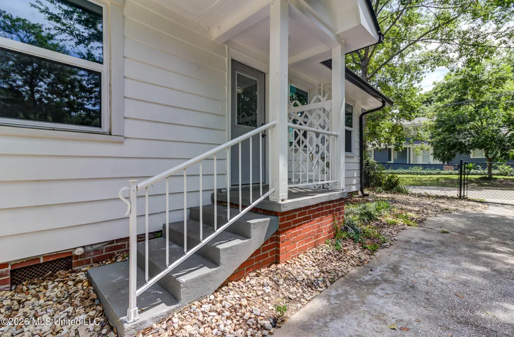 200 E 2nd Street Long Beach, MS 39560