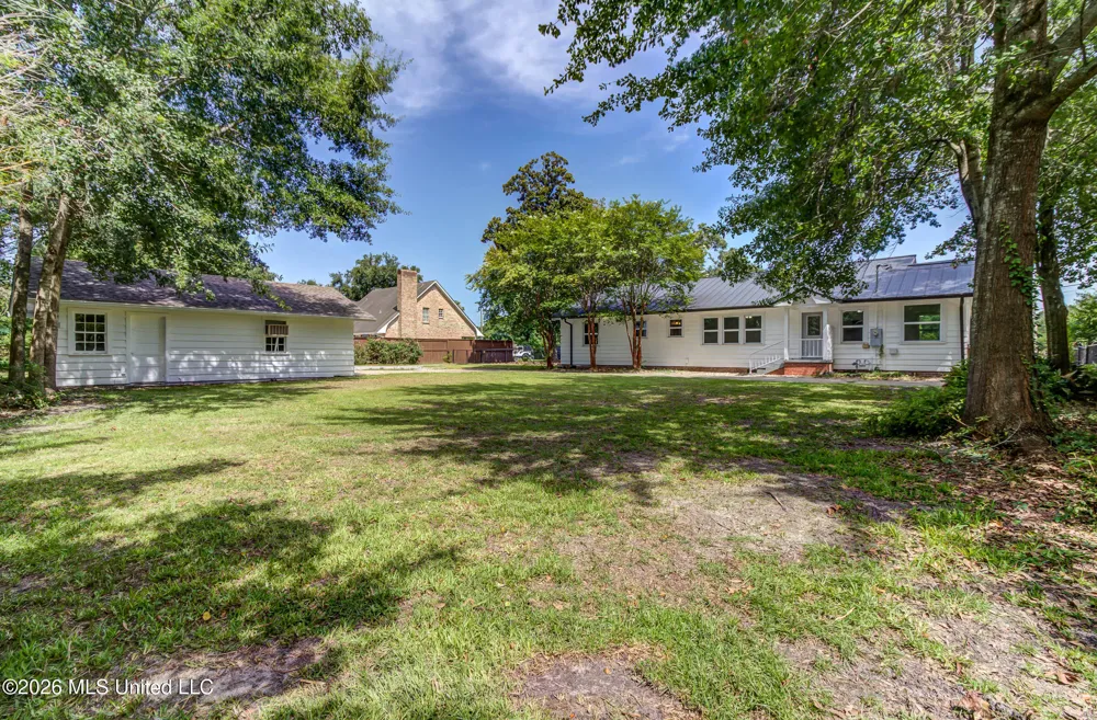 200 E 2nd Street Long Beach, MS 39560