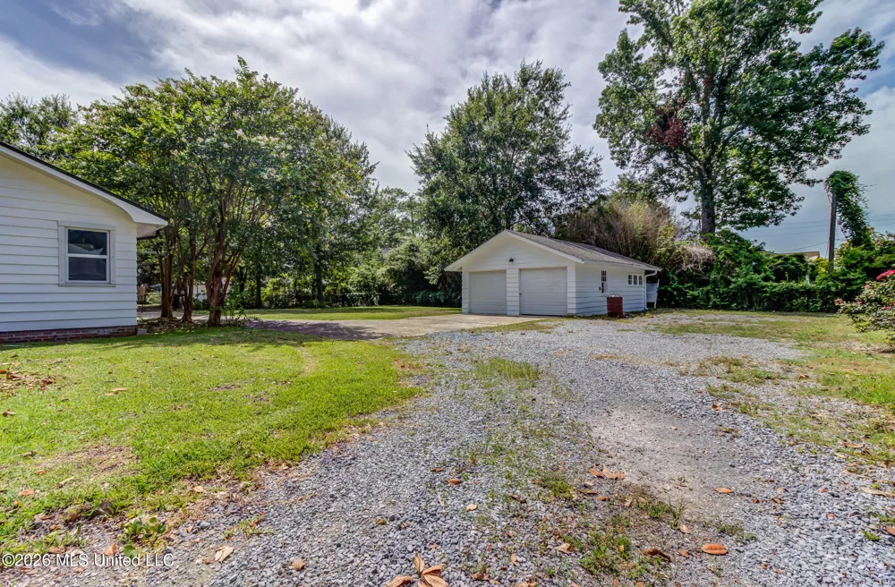 200 E 2nd Street Long Beach, MS 39560
