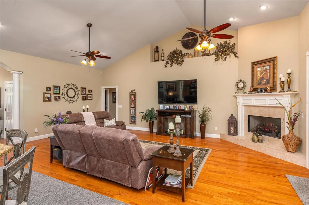 35 STEMBRIDGE ROAD Lake Wales, FL 33898