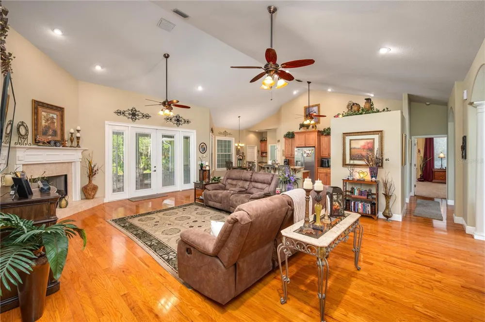 35 STEMBRIDGE ROAD Lake Wales, FL 33898