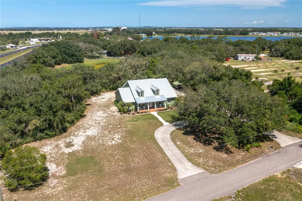 35 STEMBRIDGE ROAD Lake Wales, FL 33898