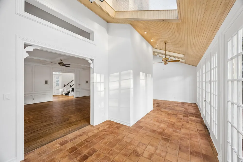 10 Stillforest Street Piney Point Village, TX 77024