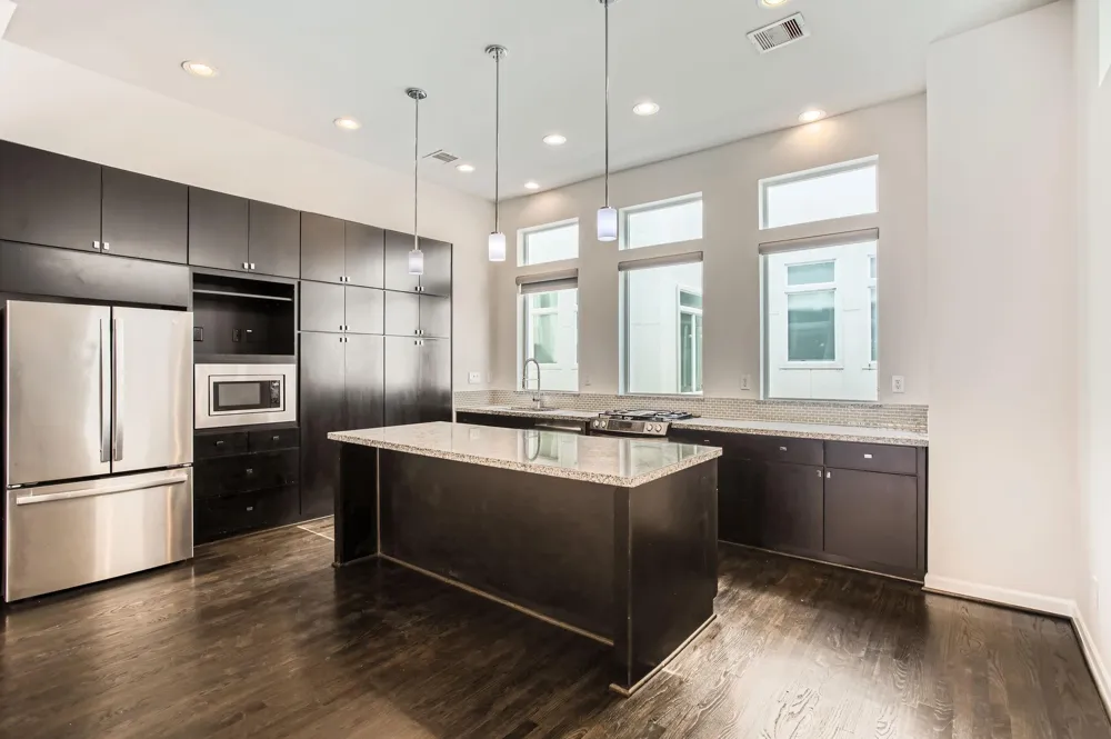 126 Pierce Street Houston, TX 77002