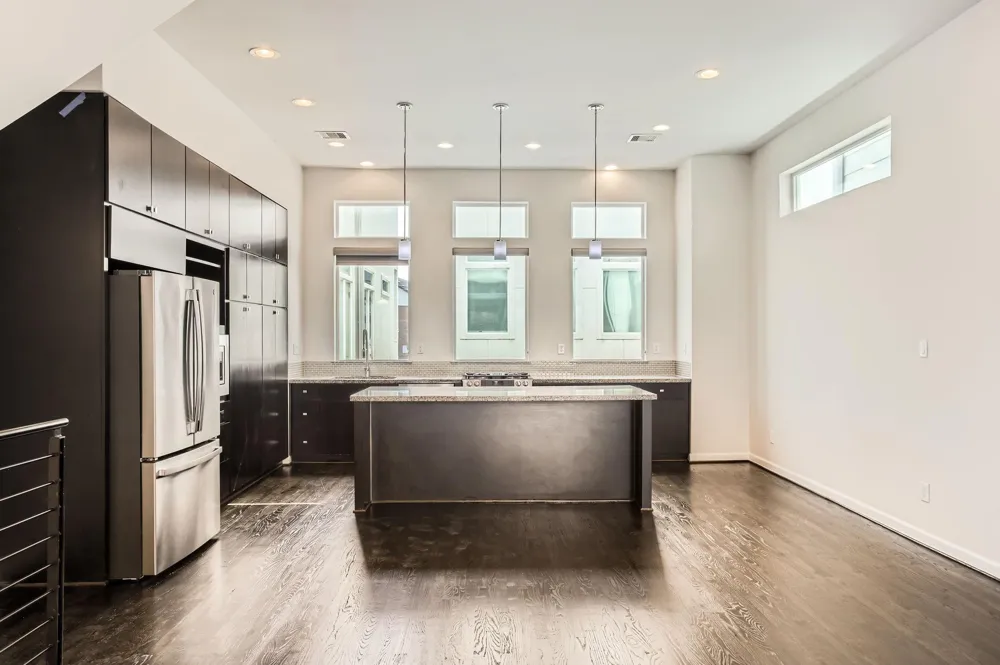 126 Pierce Street Houston, TX 77002