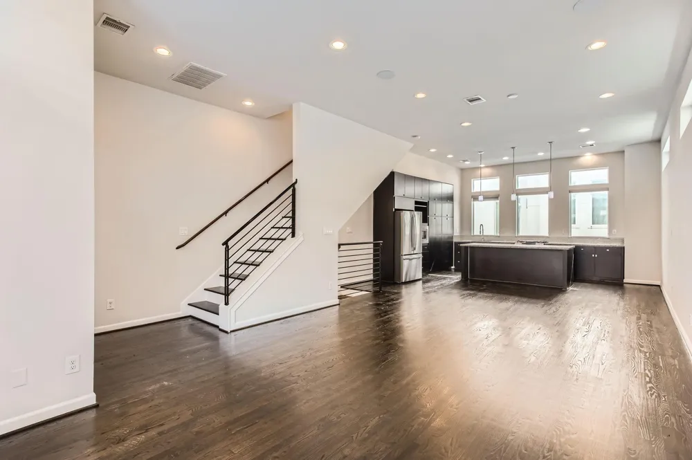 126 Pierce Street Houston, TX 77002