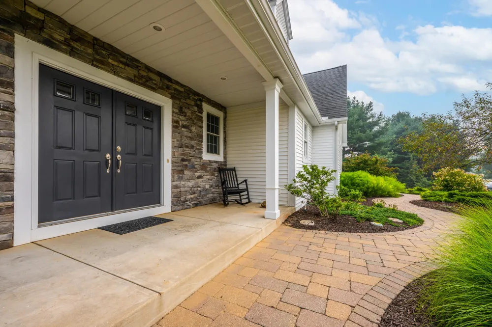 103 Bridle Path Lane Niles, MI 49120