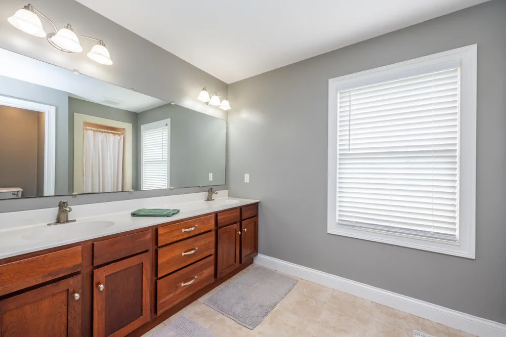 103 Bridle Path Lane Niles, MI 49120