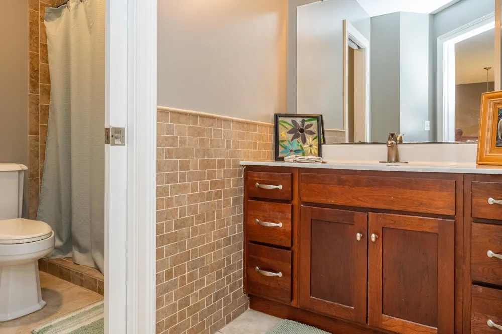 103 Bridle Path Lane Niles, MI 49120