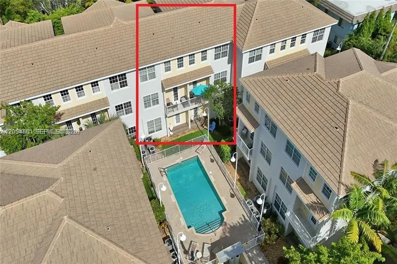 2726 Old Florida Trail Wilton Manors, FL 33334