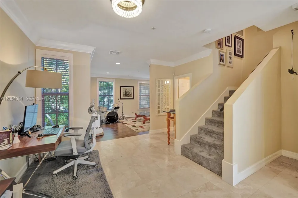 2726 Old Florida Trail Wilton Manors, FL 33334