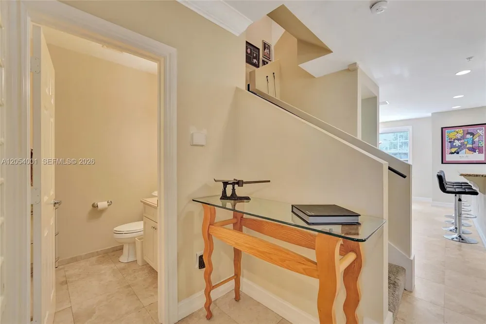 2726 Old Florida Trail Wilton Manors, FL 33334