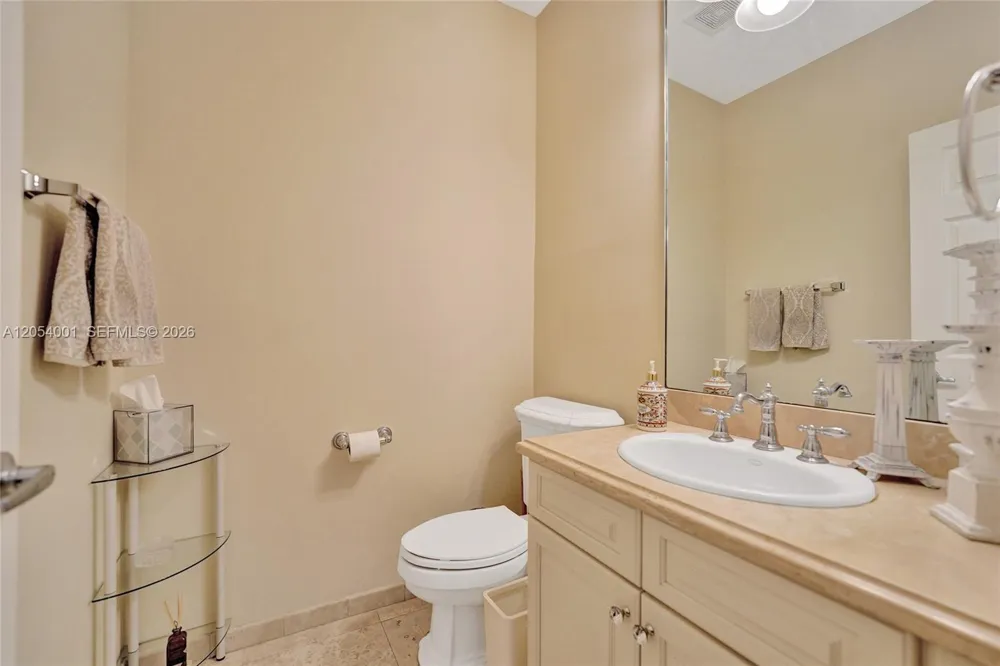 2726 Old Florida Trail Wilton Manors, FL 33334