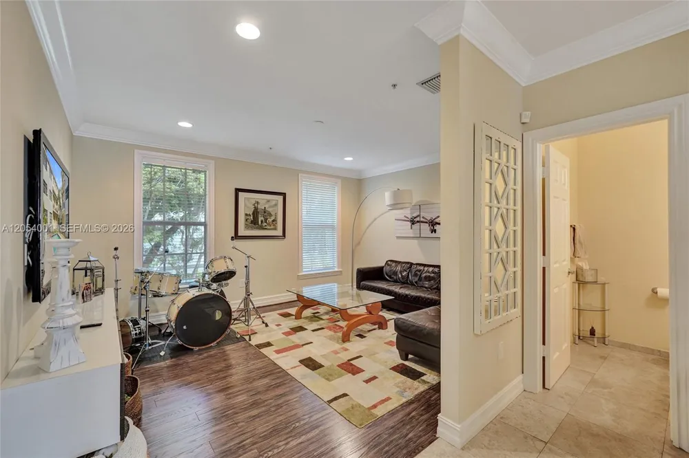 2726 Old Florida Trail Wilton Manors, FL 33334