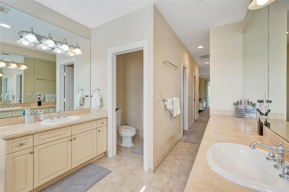 2726 Old Florida Trail Wilton Manors, FL 33334