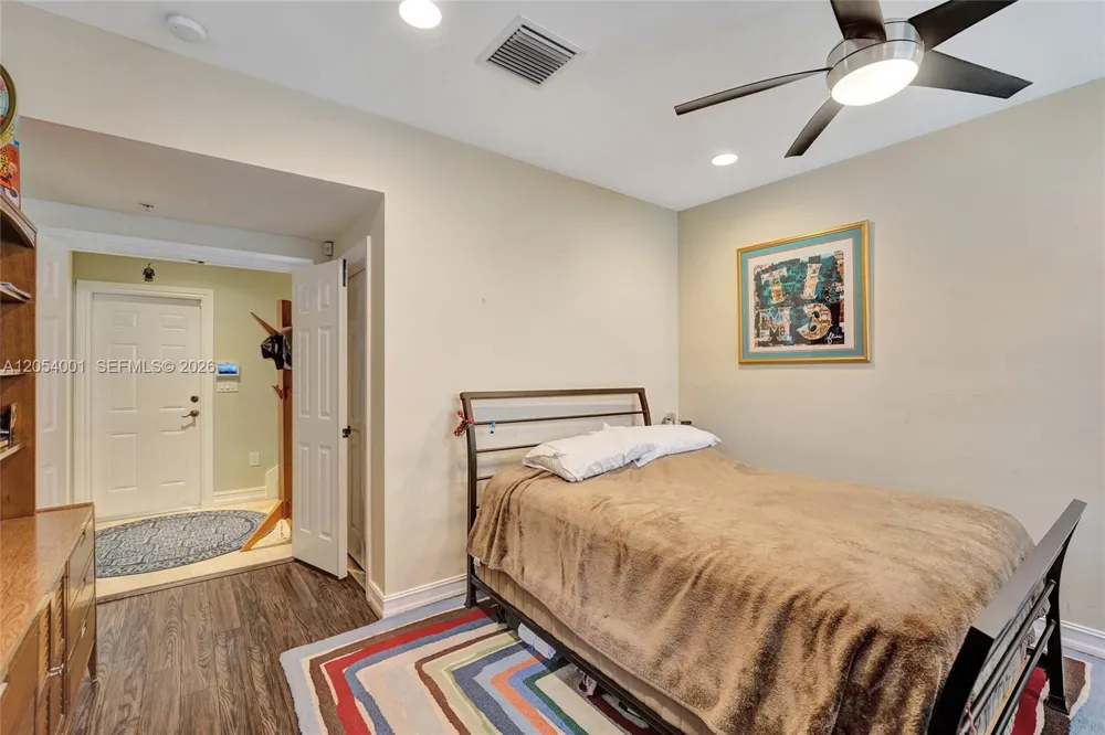 2726 Old Florida Trail Wilton Manors, FL 33334