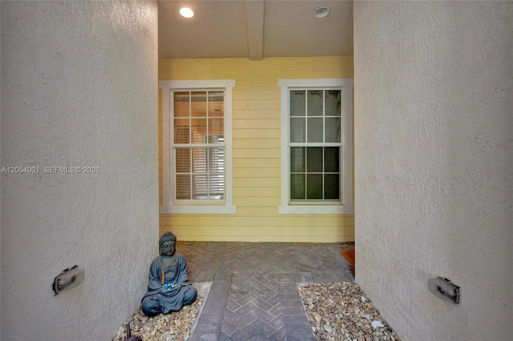2726 Old Florida Trail Wilton Manors, FL 33334
