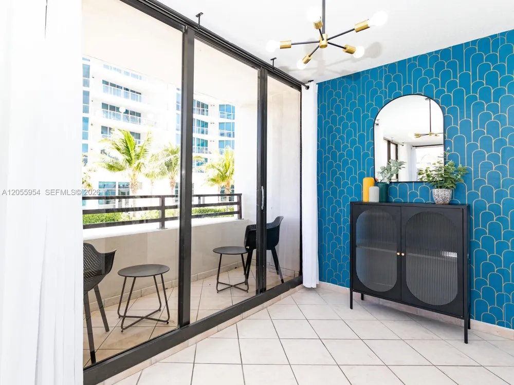 3505 S Ocean Dr #305 Hollywood, FL 33019