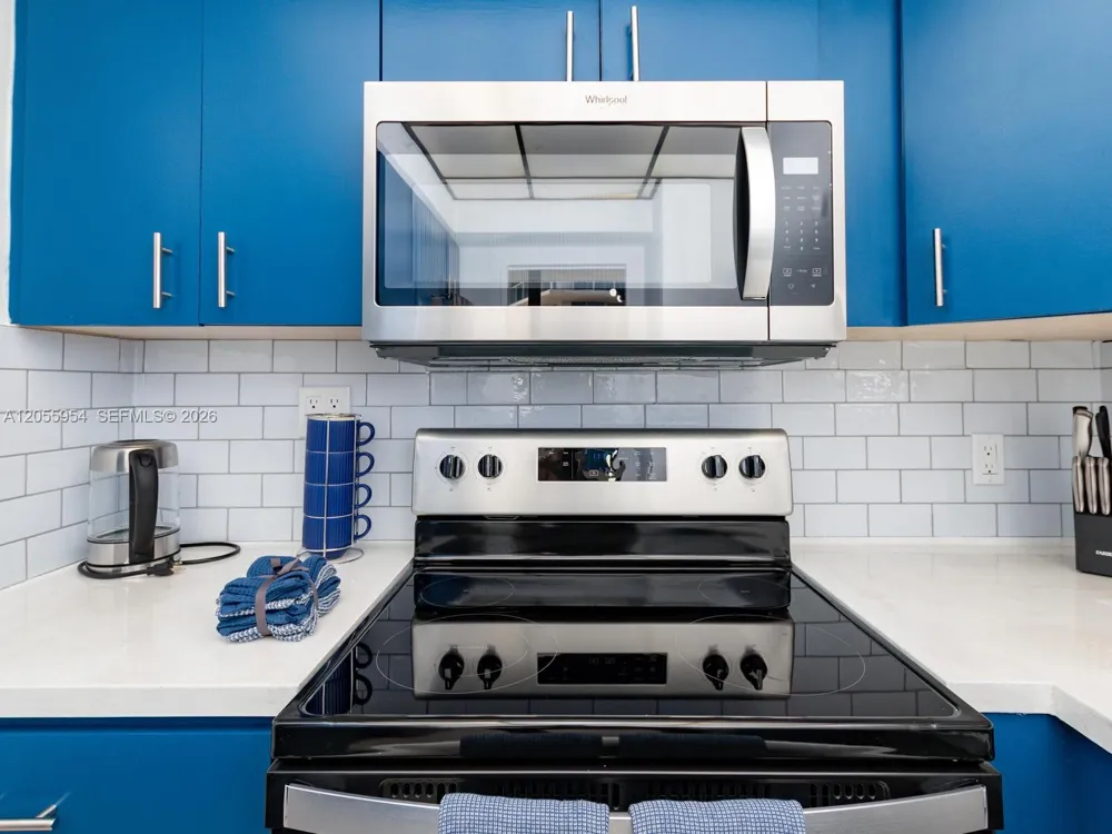 3505 S Ocean Dr #305 Hollywood, FL 33019