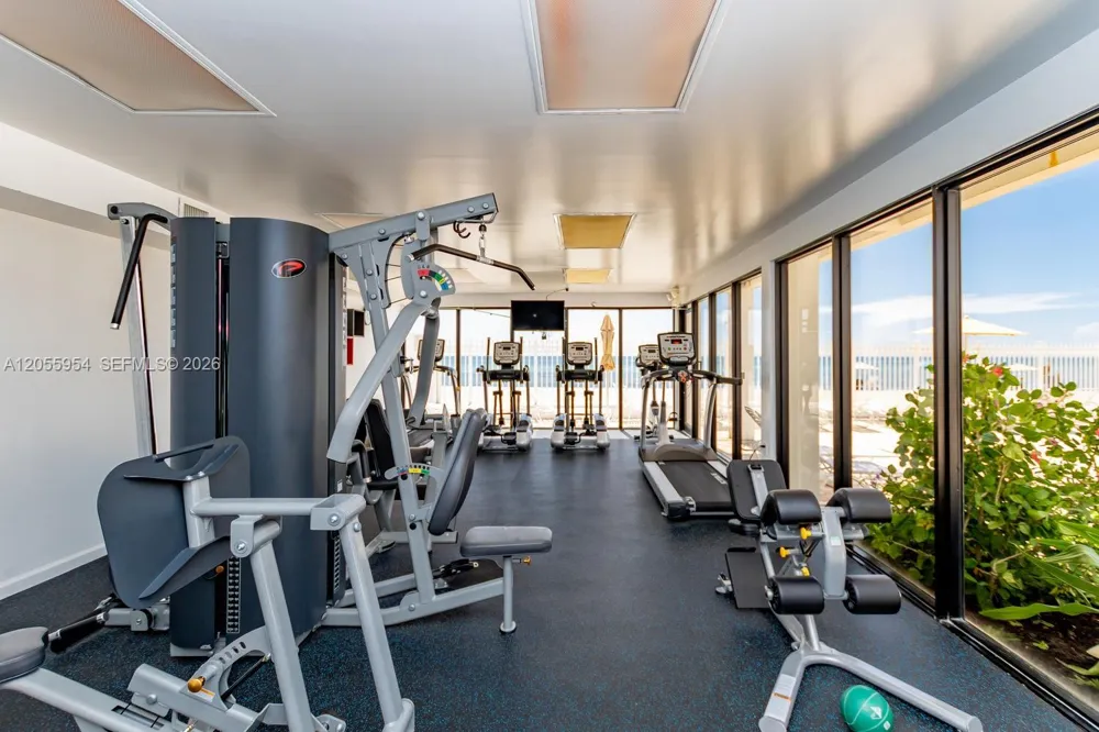 3505 S Ocean Dr #305 Hollywood, FL 33019