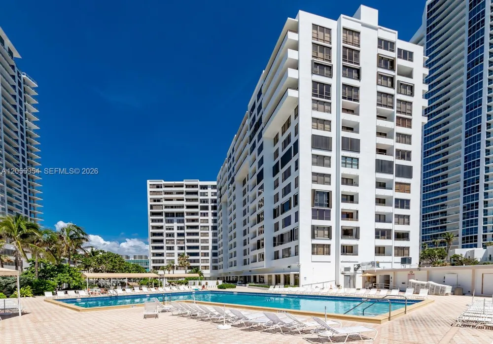 3505 S Ocean Dr #305 Hollywood, FL 33019