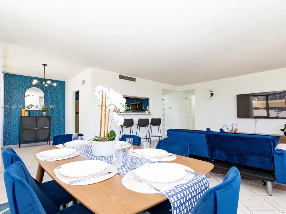 3505 S Ocean Dr #305 Hollywood, FL 33019