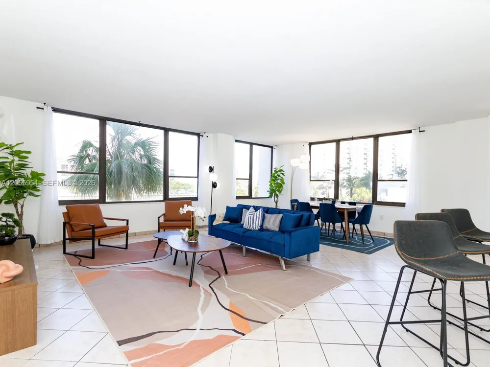 3505 S Ocean Dr #305 Hollywood, FL 33019