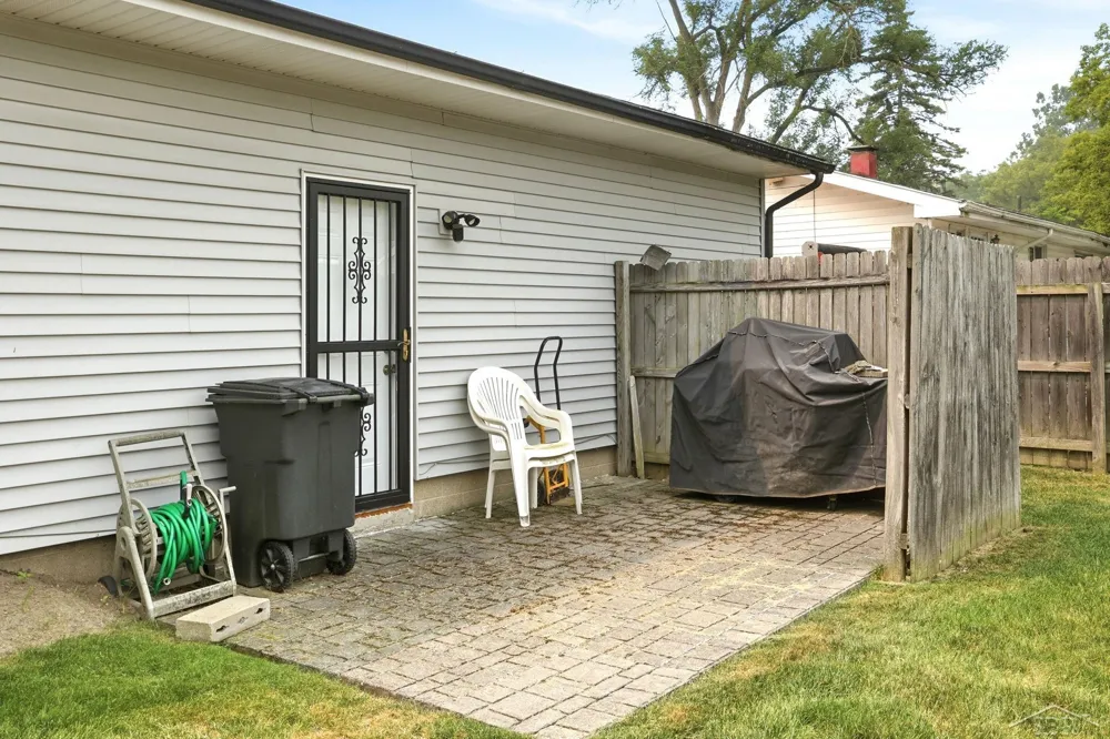 3099 Bertha Drive Buena Vista Charter Township, MI 48601