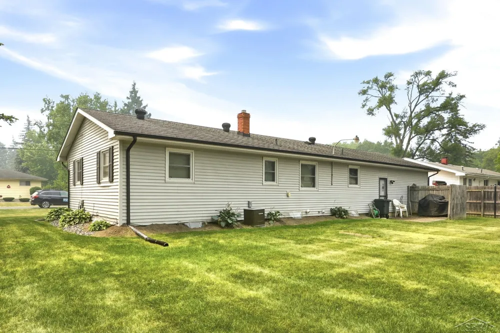 3099 Bertha Drive Buena Vista Charter Township, MI 48601