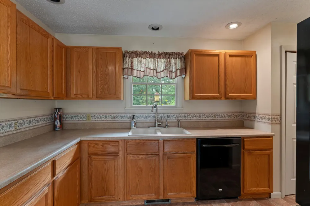 29184 Water Street Pokagon Township, MI 49047