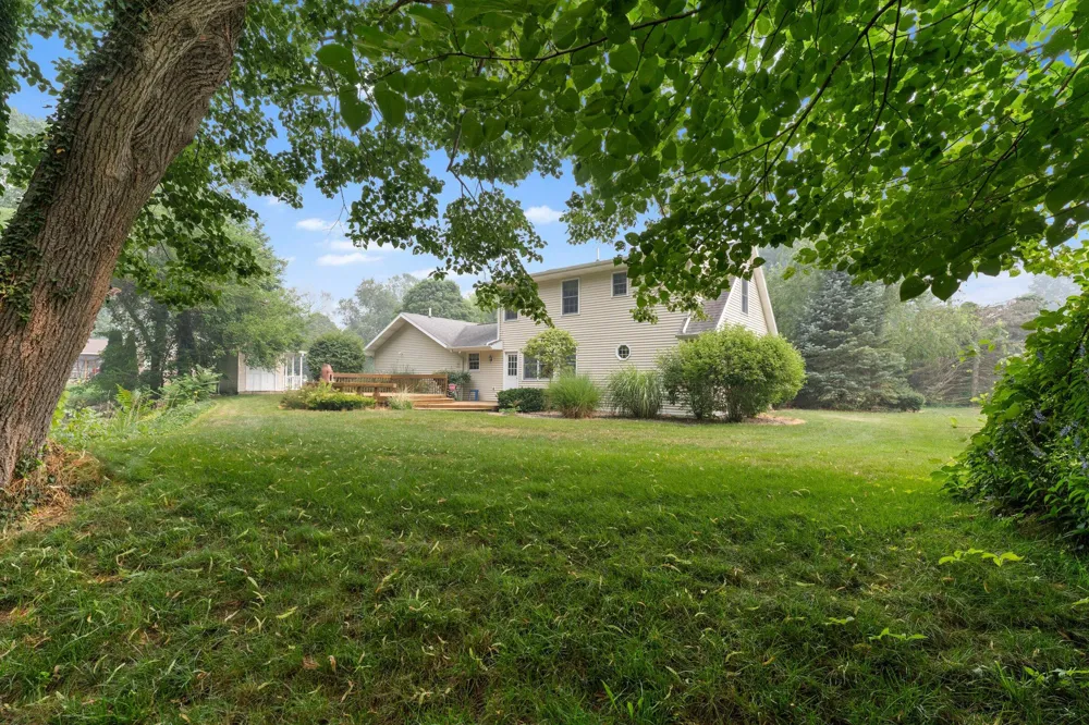 29184 Water Street Pokagon Township, MI 49047