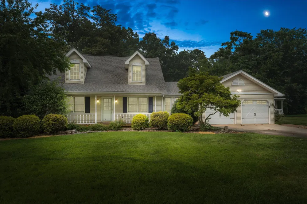 29184 Water Street Pokagon Township, MI 49047