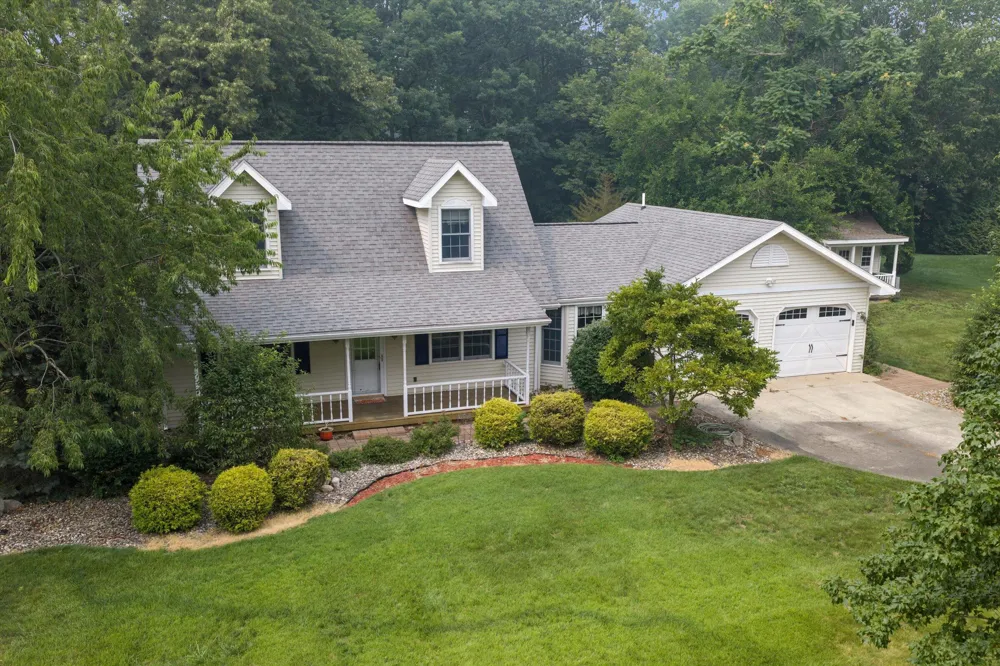 29184 Water Street Pokagon Township, MI 49047
