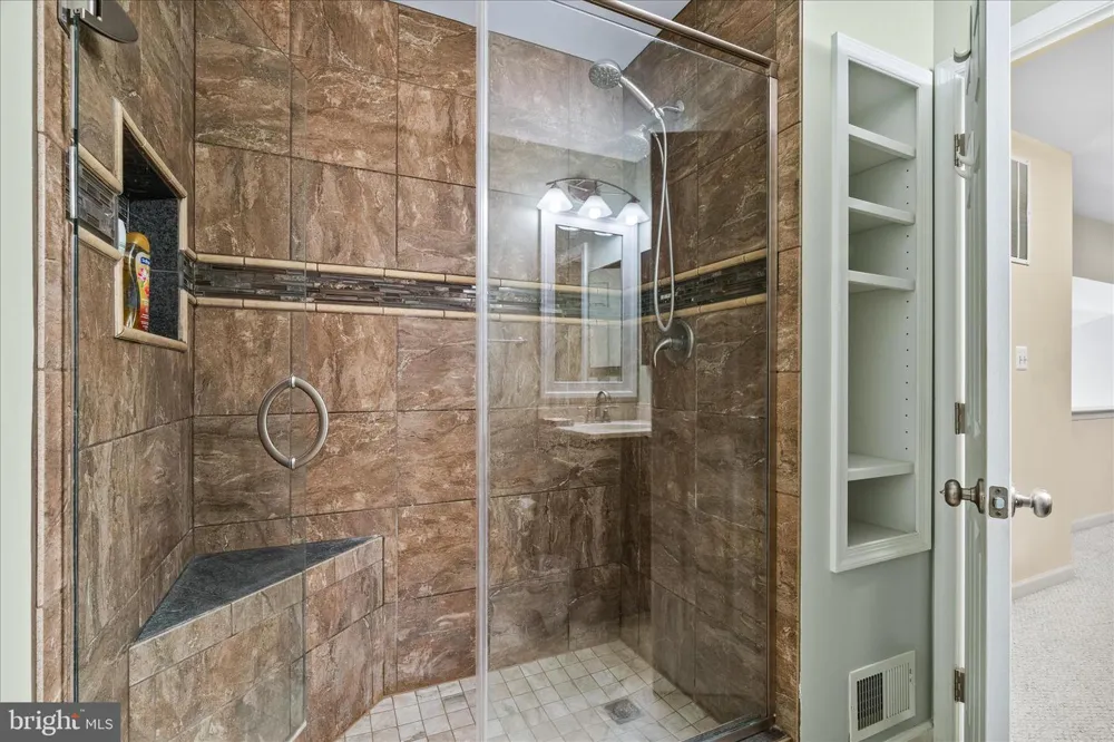 5 GEOLEY COURT Thurmont, MD 21788