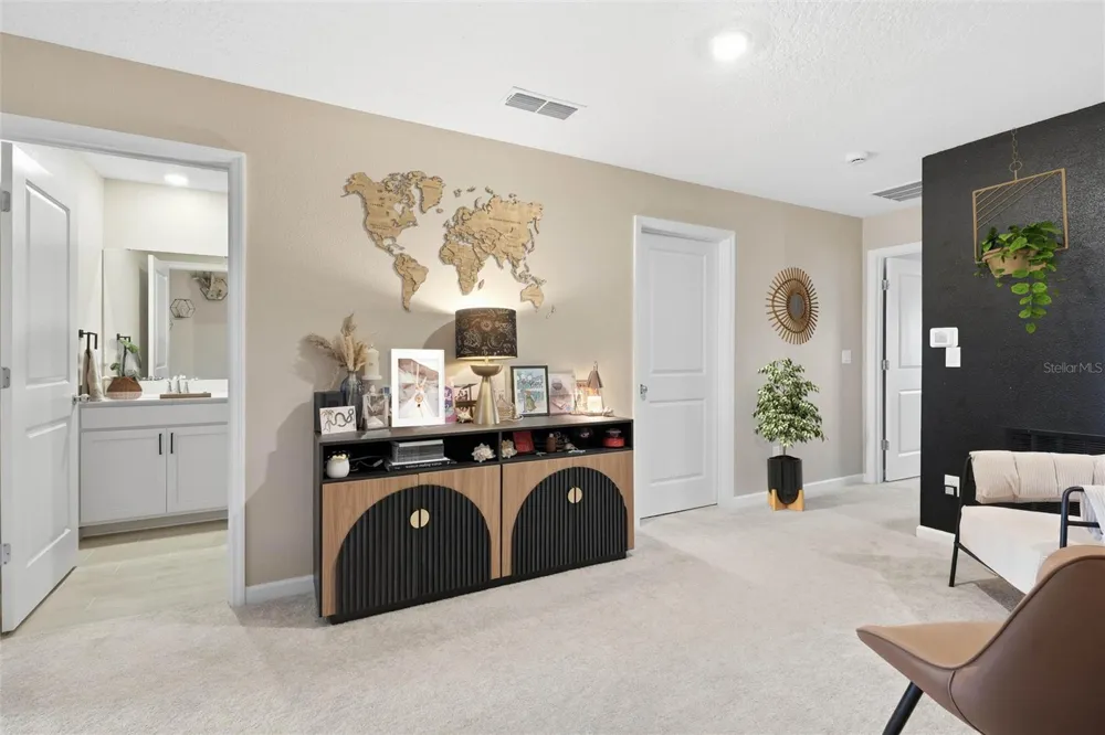 6893 GABLE GROVE AVENUE Jacksonville, FL 32217