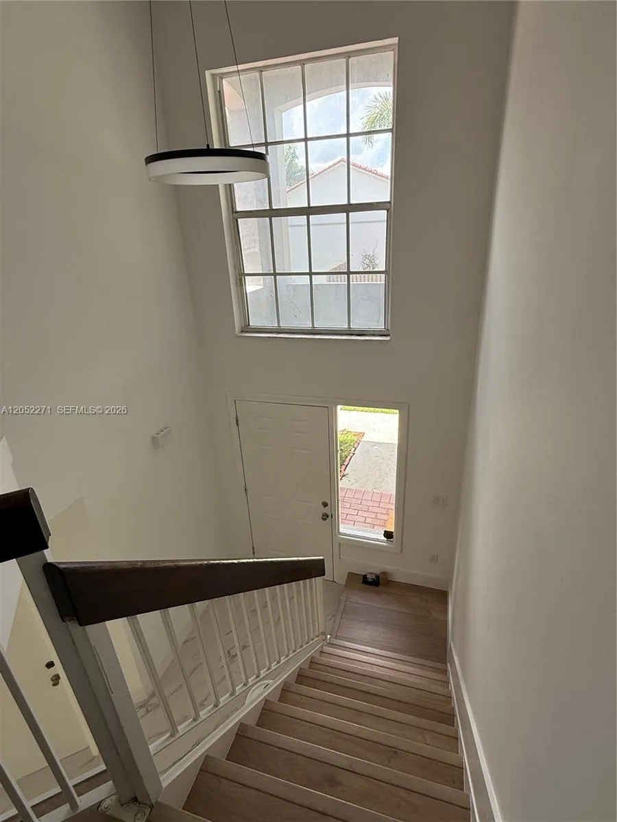 13887 SW 103rd Ln Miami, FL 33186